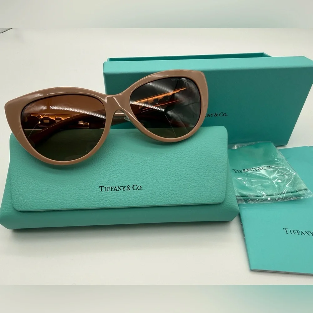 Tiffany & Co. Women\'s Nude Cat Eye Sunglasses Tiffany & Co. TF4196 83523B Sunglasses Women main image 3